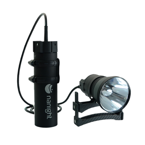 [19043] C3 - 4000루멘 다이브 라이트 나나잇